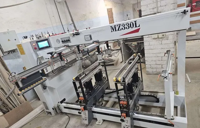 Сверлильно-присадочный станок MZ330L