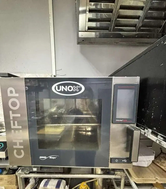 Пароконвектомат UNOX XEVC-0511-E1RM