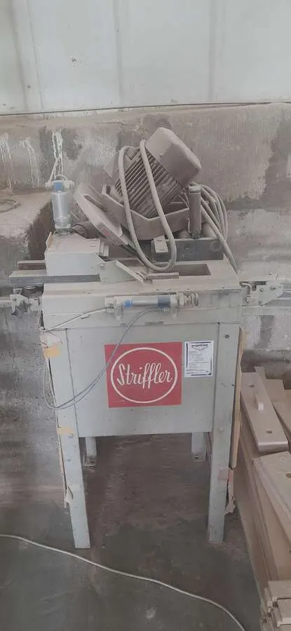 Станок запила штапика STRIFFLER 2735