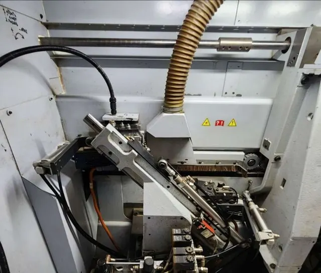 Кромкооблицовочный станок BRANDT KDF 650C