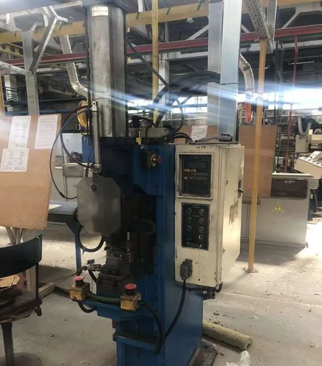 Сварочная машина Mistas MPR3-210/25-9BT Турция