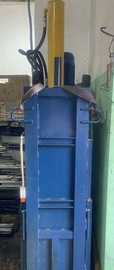 Пресс для макулатуры