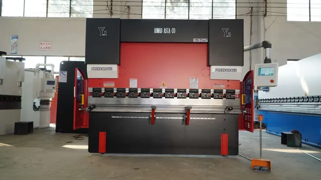 Пресс листогибочный TP10S WC67Y 63T 2500ММ
