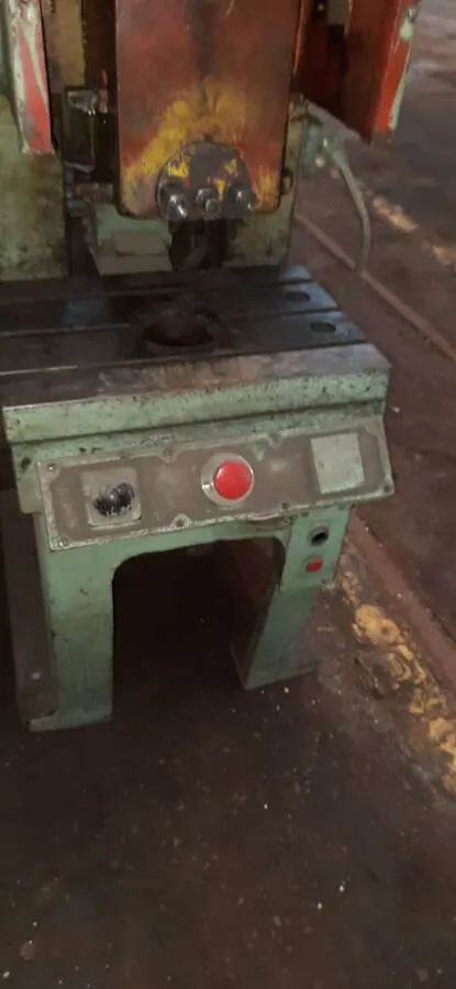 Пресс К2124