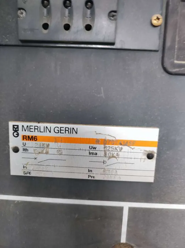 Распределительное устройство RM6 Merlin Gerin