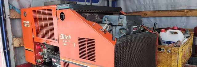 Буровая установка Ditch Witch P80