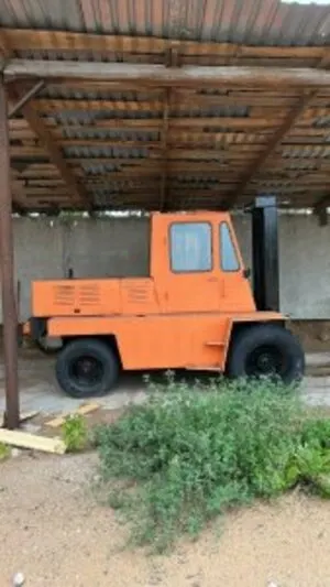 Вилочный погрузчик Львовец