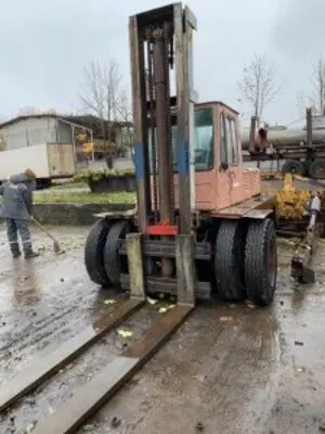 Вилочный погрузчик Львовский