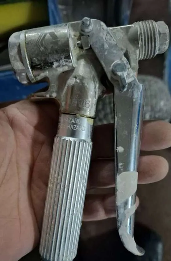 Безвоздушный окрасочный аппарат GrossMaster GM6000