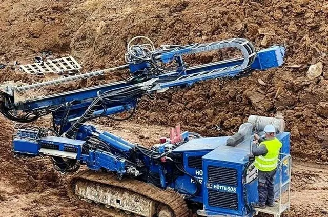Бурильная машина Буровая установка Hutte HBR 605