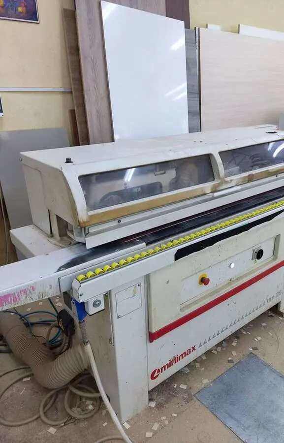 Кромкооблицовочный станок SCM МЕ25
