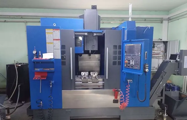 Обрабатывающий центр KVL 1000A с ЧПУ