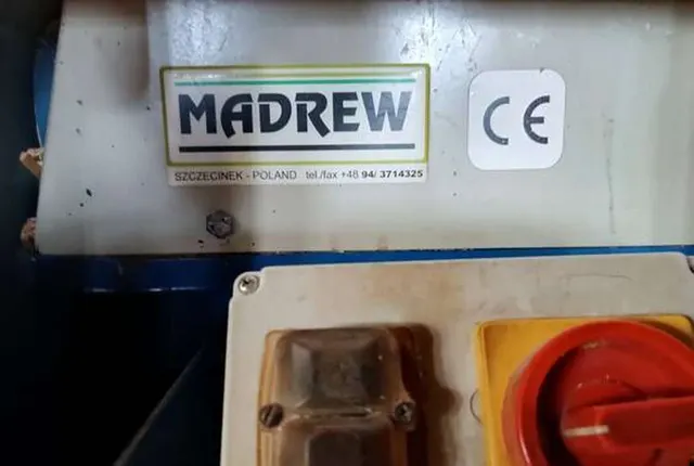 Пила торцовочная MADREW