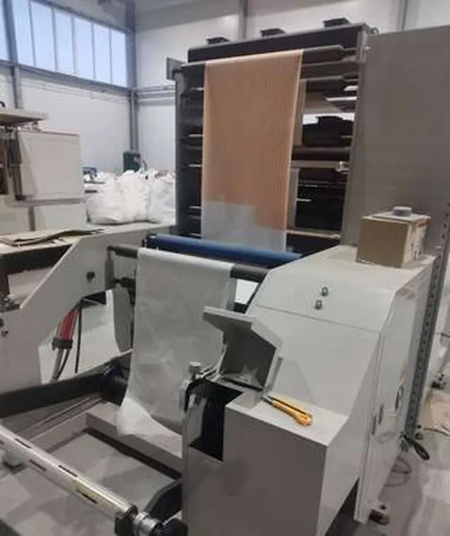Флексопечатная машина 4-х цветная, BJ-RY950 2022г.в.
