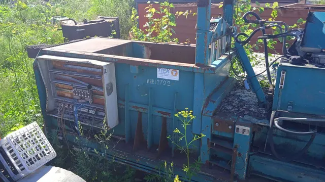 Пресс для макулатуры канальный