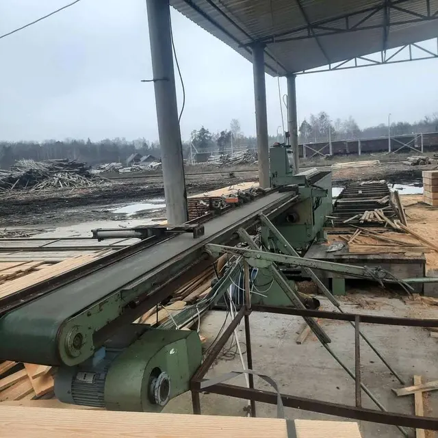 Станок для торцовки доски по длине WACO KS300V