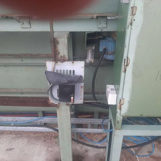 Станок для торцовки доски по длине WACO KS300V