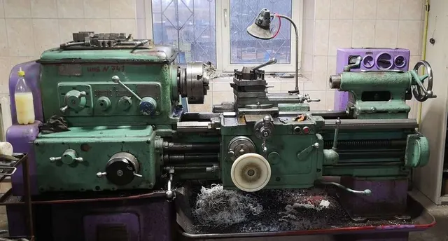 Токарный станок 1К62