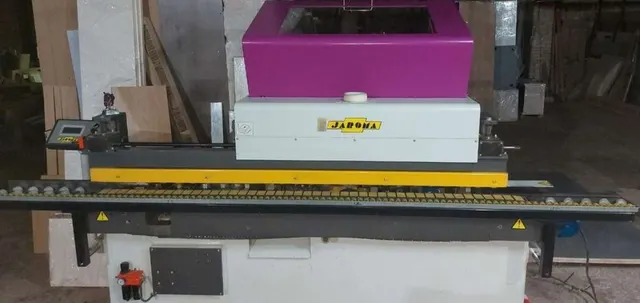 Кромкооблицовочный станок JAROMA COMPACT D