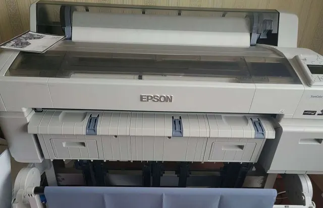 Струйный плоттер Epson SureColor SC-T5200