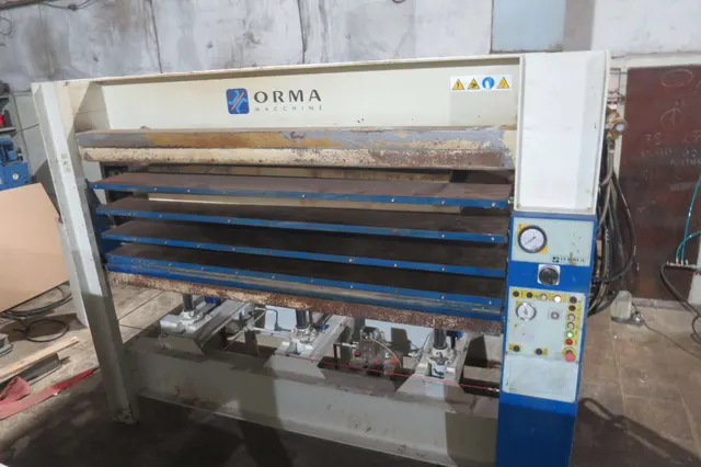 Горячий пресс ORMA NPC 6/90 DIGIT Италия 2005г.в.