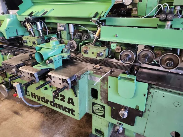 Четырехсторонний станок Weinig Hydromat H22A 9шт