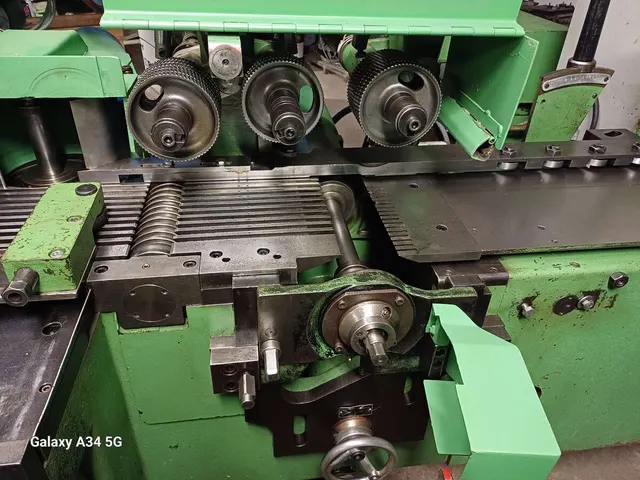 Четырёхсторонний станок Weinig Hidromat H22B 9шп