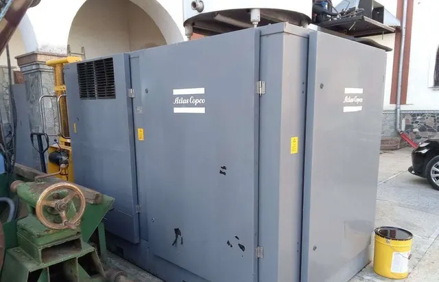 Компрессор винтовой ATLAS copco ZR4