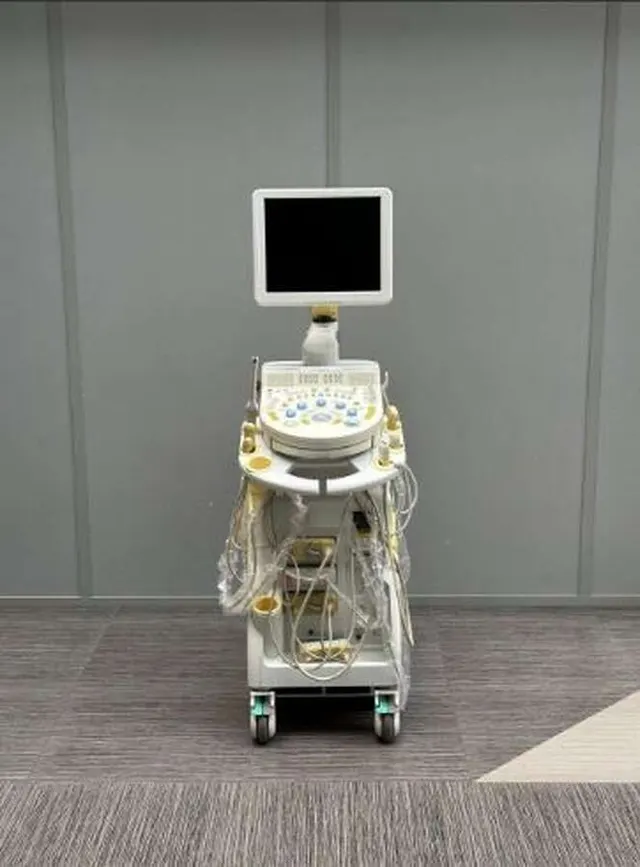 УЗИ-аппарат Hitachi Aloka HiVision Avius