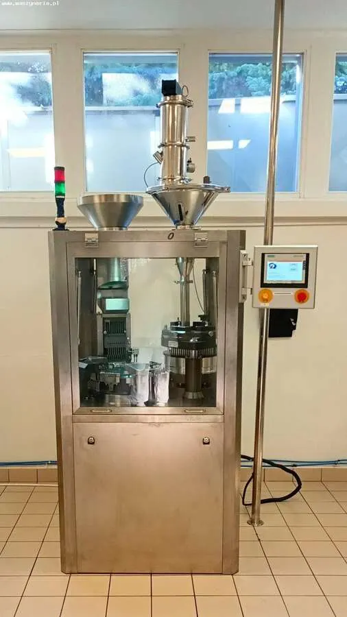Машина для наполнения капсул NJP-1200C