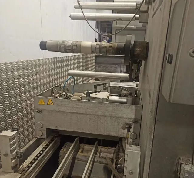 Автомат фасовочный Tetra Laval Food Tiromat