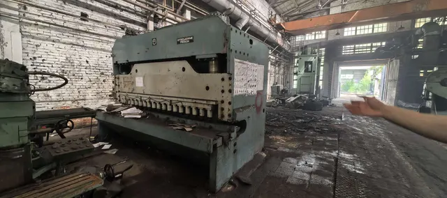 Гильотина гидравлическая Strojarne Piesok CNTA-315